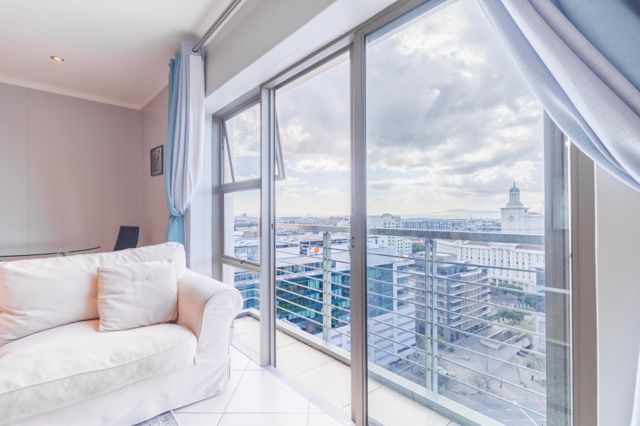 1 Bedroom Property for Sale in Cape Town City Centre Western Cape